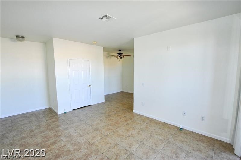 231 West Horizon Ridge Parkway 1113 Property Photo 7