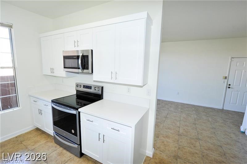 231 West Horizon Ridge Parkway 1113 Property Photo 11