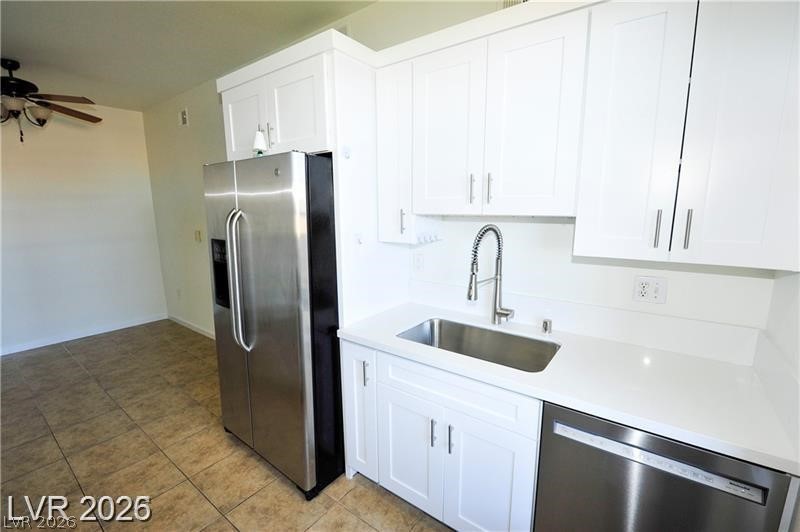 231 West Horizon Ridge Parkway 1113 Property Photo 13