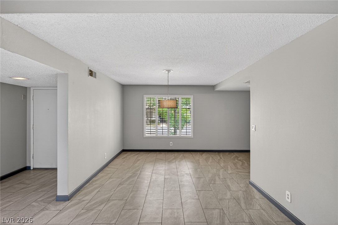 2795 San Martin Court Property Photo 18