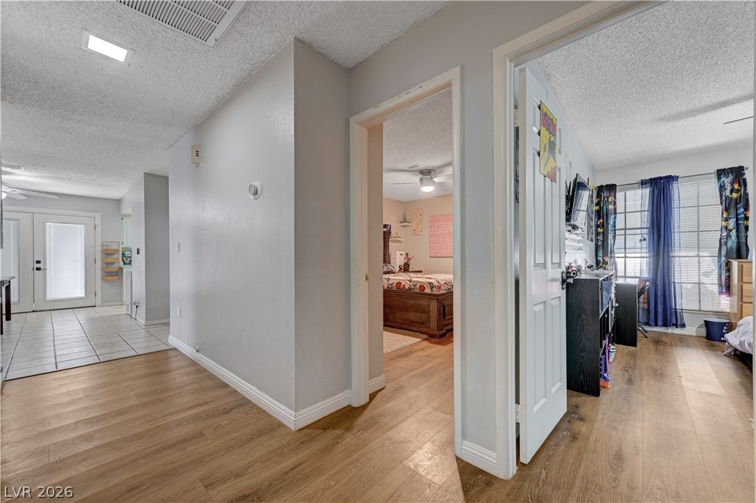 3928 Edgemoor Way Property Photo 32