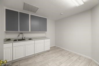 3240 Kaibab Street Property Photo 32