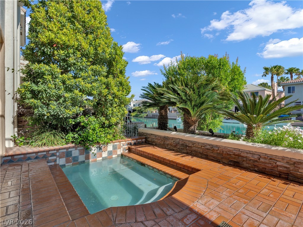 8740 Carlitas Joy Court Property Photo 20