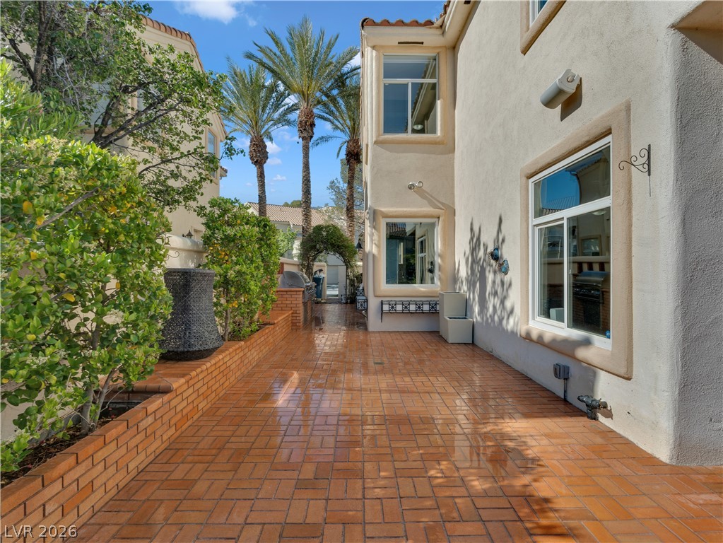 8740 Carlitas Joy Court Property Photo 22