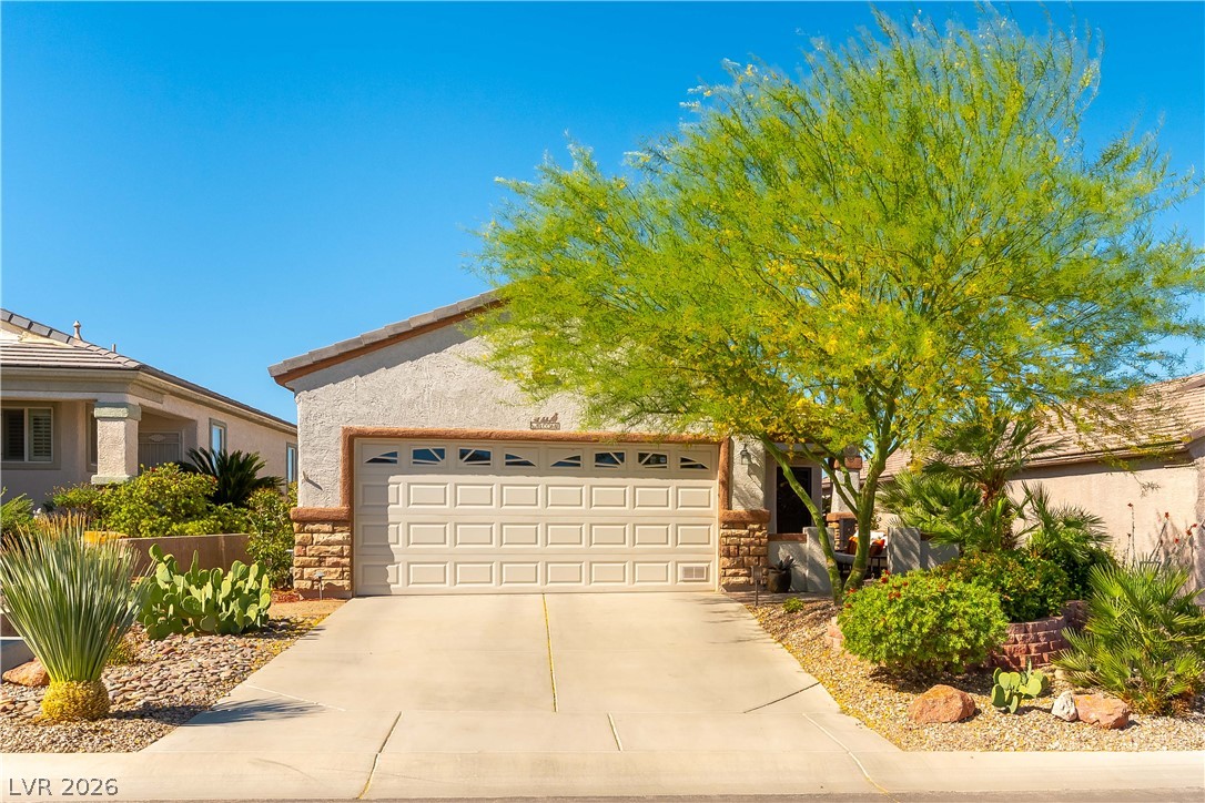 2329 Celestial Moon Street Property Photo 2