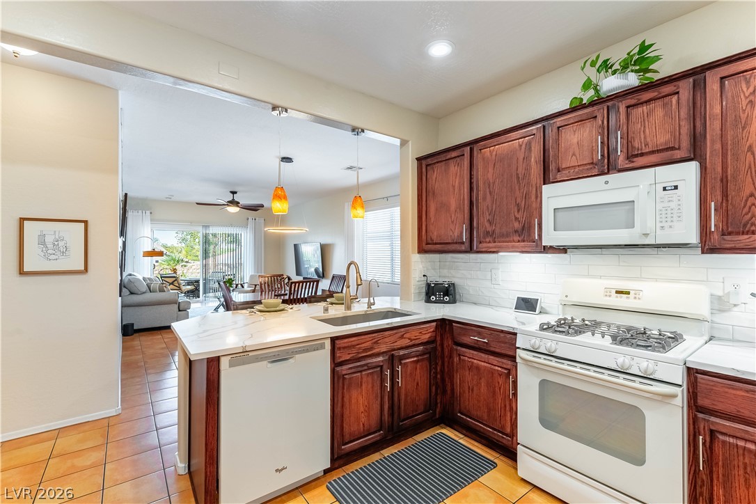 2329 Celestial Moon Street Property Photo 6