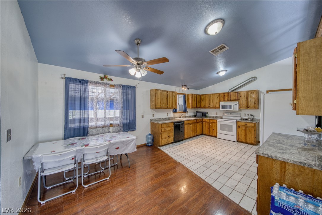 451 West Leffner Drive Property Photo 14