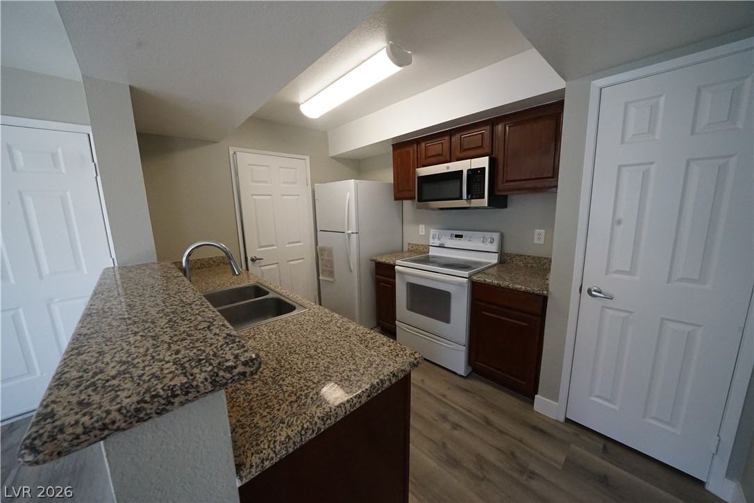 6800 East Lake Mead Boulevard 2092 Property Photo 15