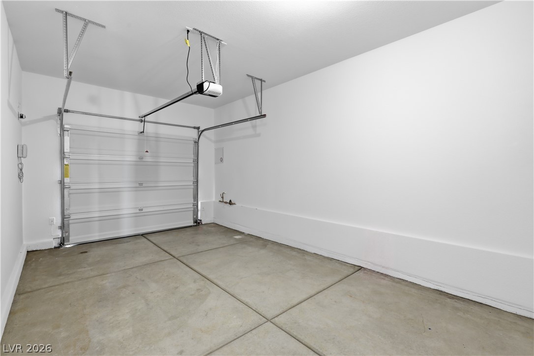 5326 Borra Hills Street Property Photo 6