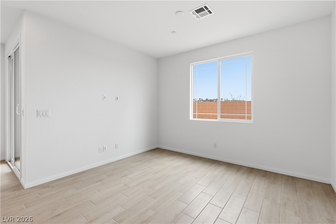 5322 Borra Hills Street Property Photo 9