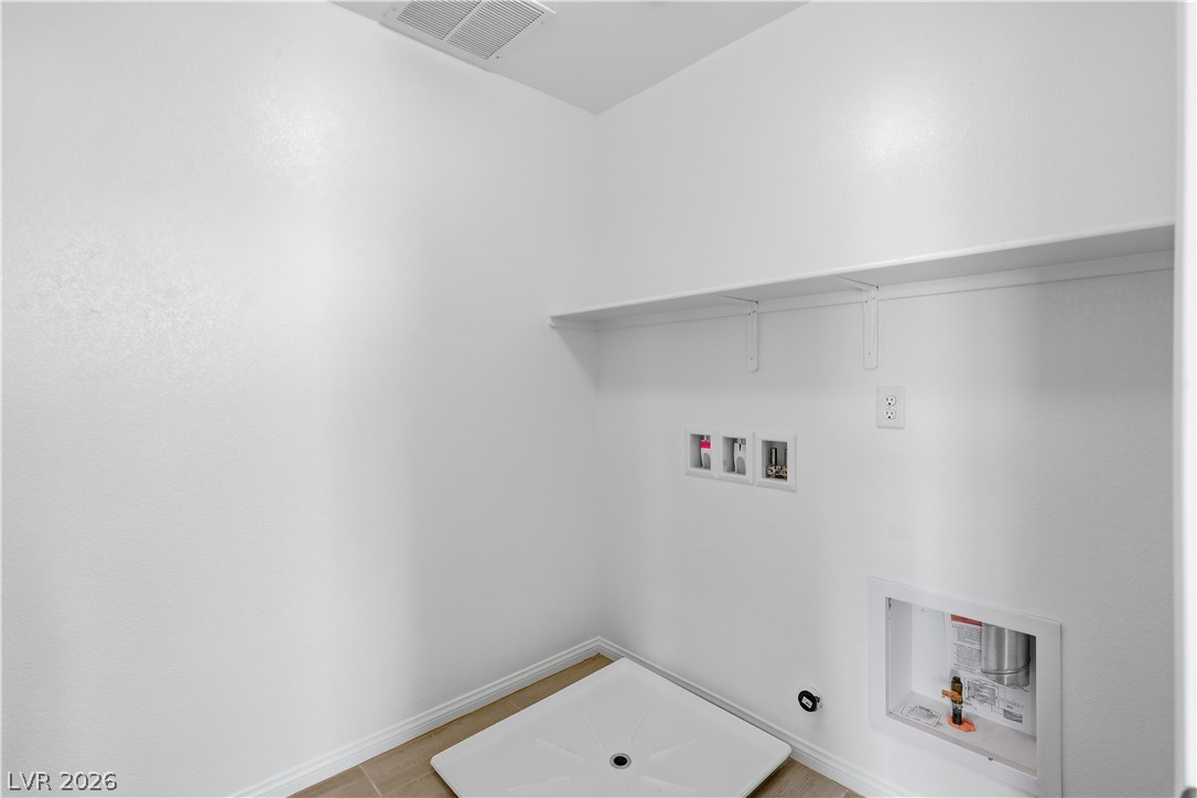 5322 Borra Hills Street Property Photo 18