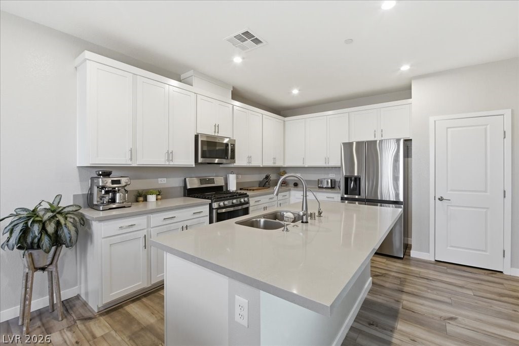 2555 Campaldo Street Property Photo 8