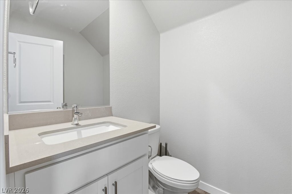 2555 Campaldo Street Property Photo 14
