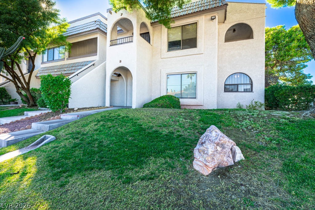 1400 Santa Margarita Street B Property Photo 2