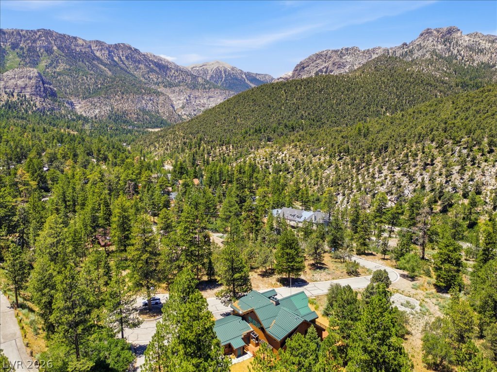 240 Alpine Crest Court Property Photo 2