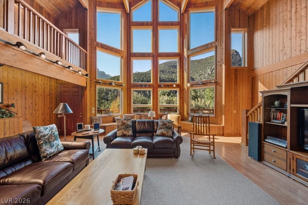 240 Alpine Crest Court Property Photo 9