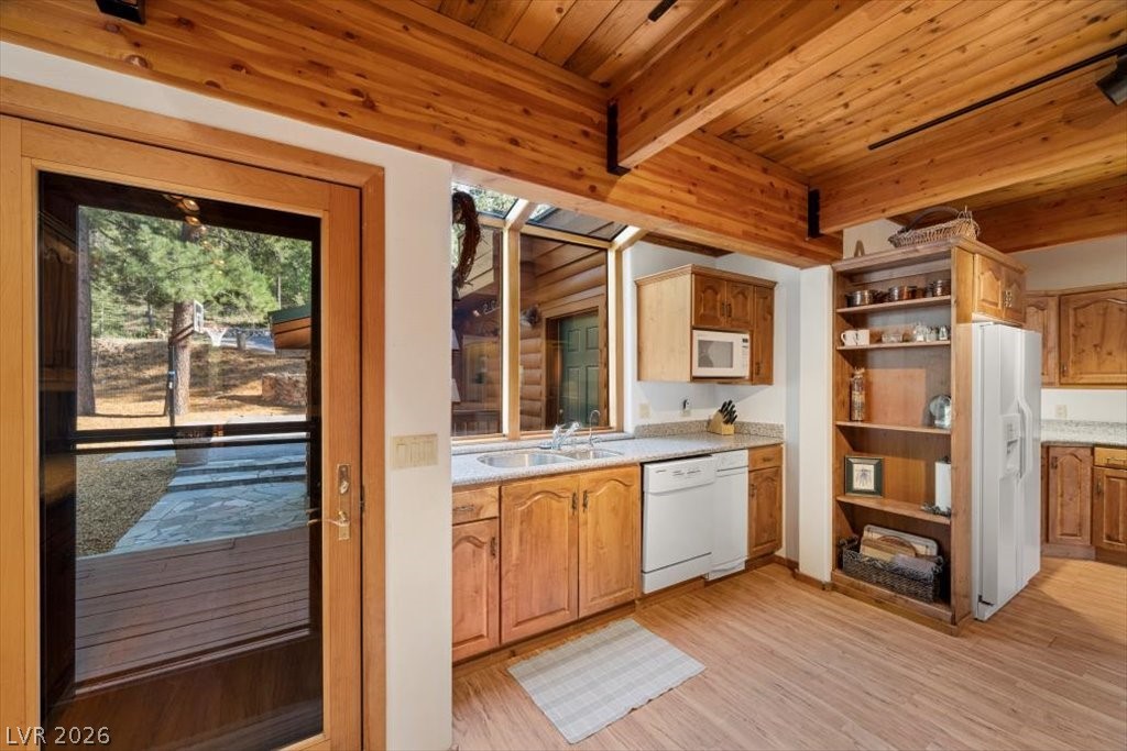 240 Alpine Crest Court Property Photo 18