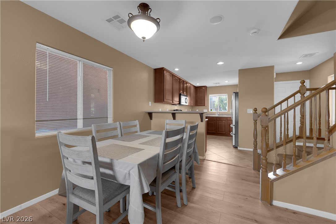 8246 Wuthering Heights Avenue Property Photo 4