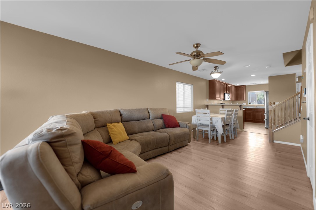 8246 Wuthering Heights Avenue Property Photo 5