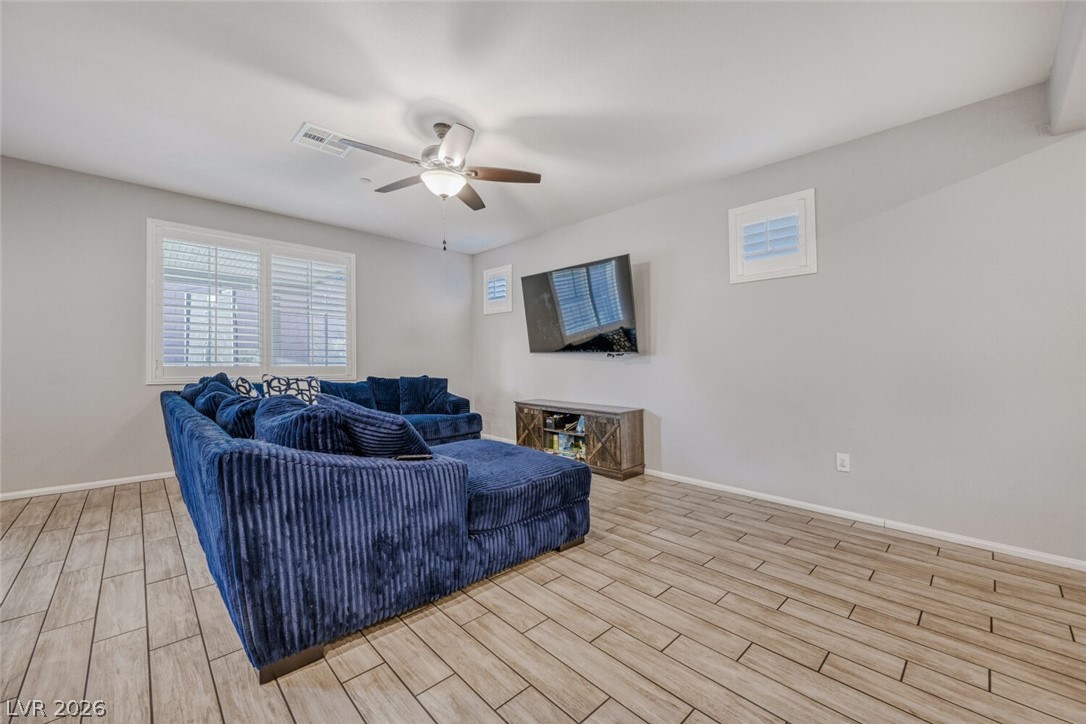 1031 Huckburn Avenue Property Photo 7