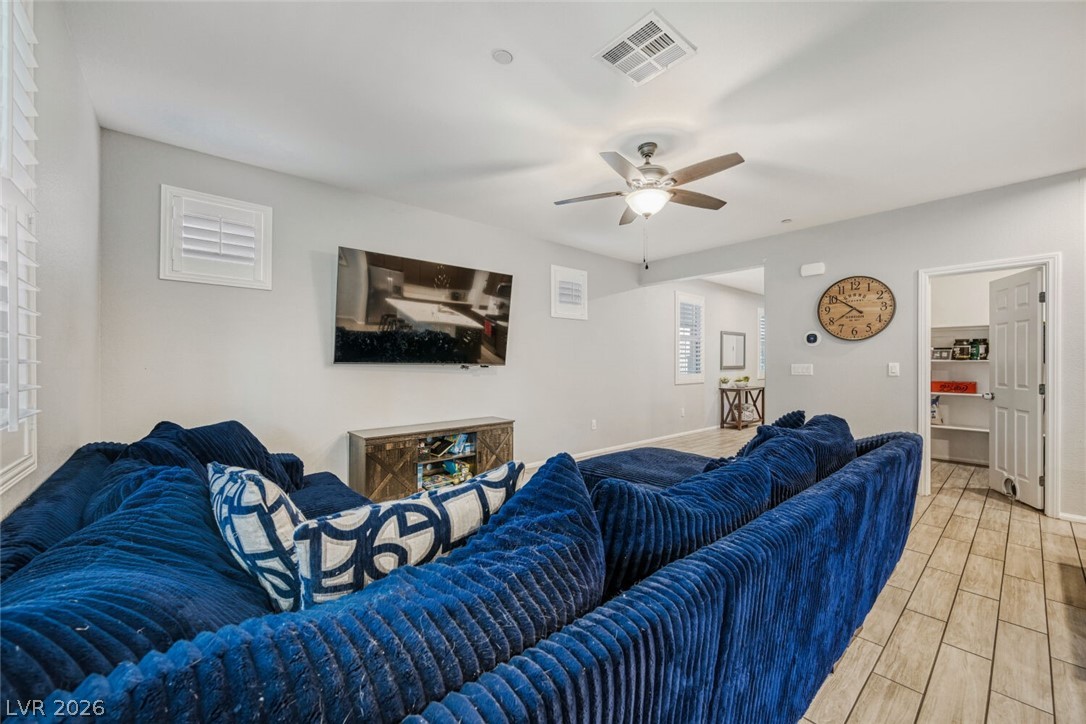 1031 Huckburn Avenue Property Photo 10
