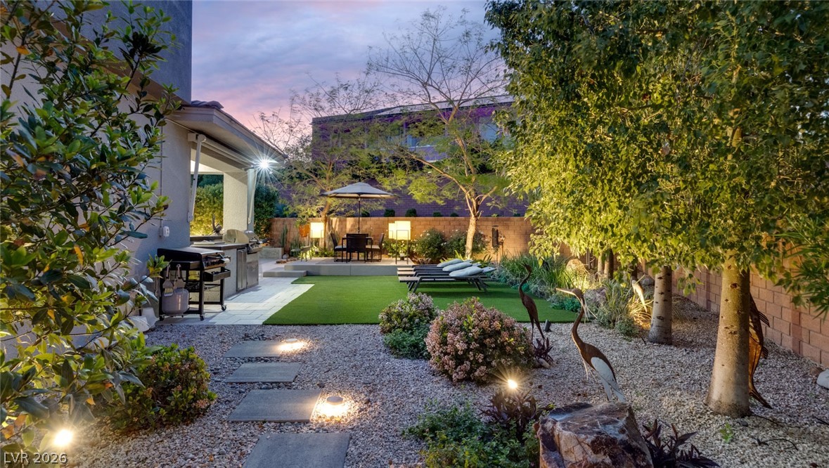 19 Moonfire Drive Property Photo 44