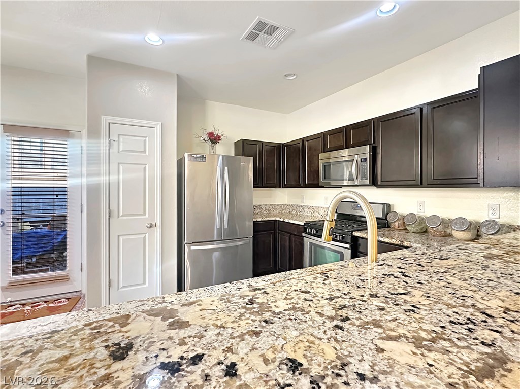 976 Aspen Cliff Drive Property Photo 19