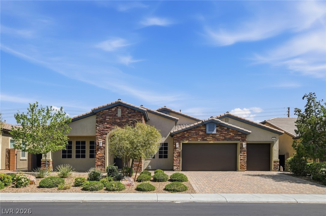 7084 Appaloosa Ridge Property Photo 3
