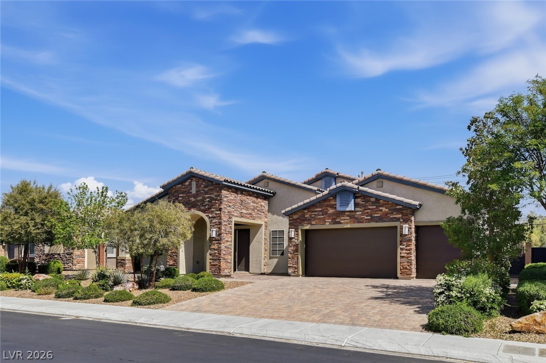 7084 Appaloosa Ridge Property Photo 5