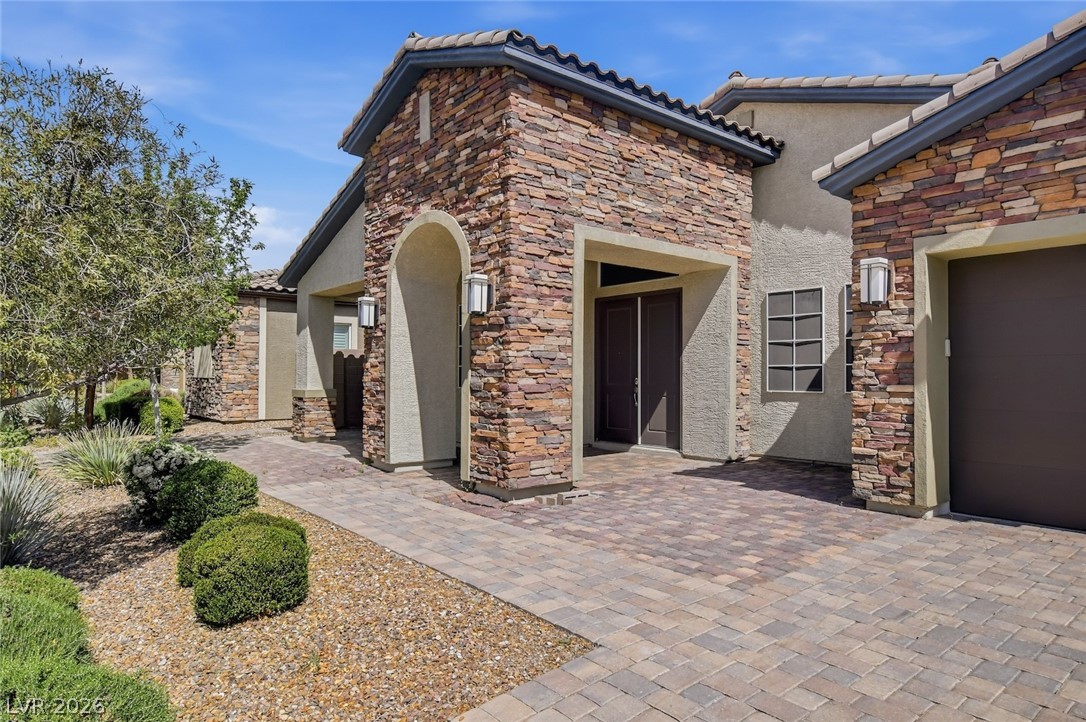 7084 Appaloosa Ridge Property Photo 6