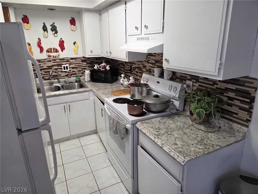2721 Eldora Circle Property Photo 4