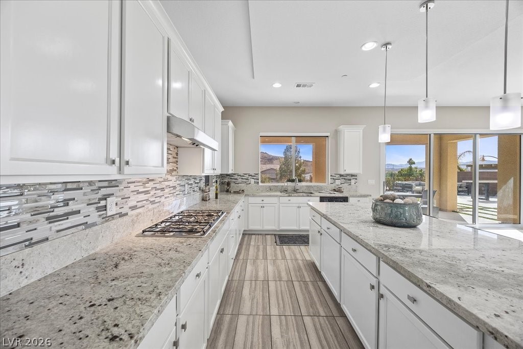 13 Scenic Terrain Avenue Property Photo 10