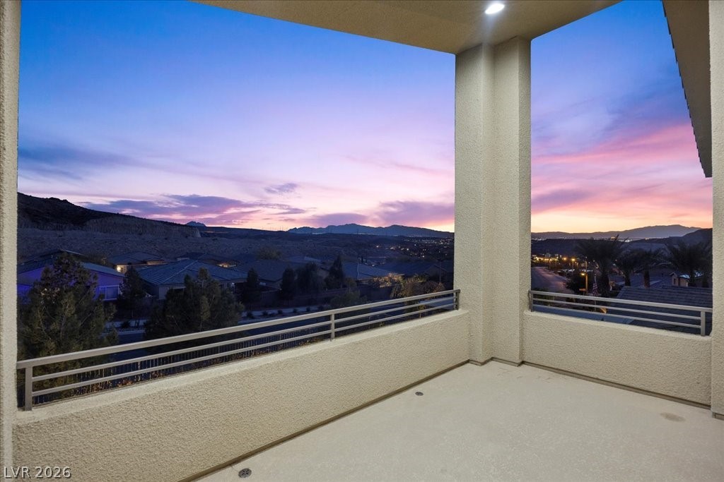 13 Scenic Terrain Avenue Property Photo 25