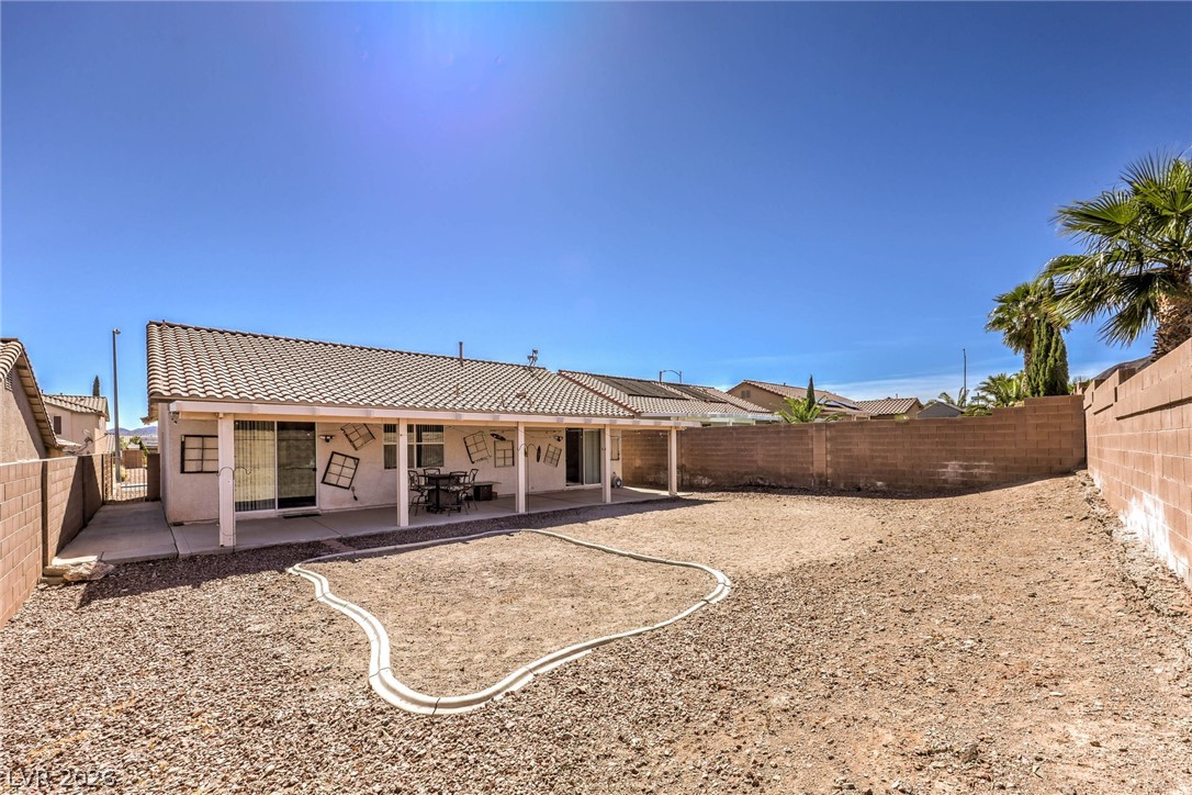 1017 Amber Gate Street Property Photo 32