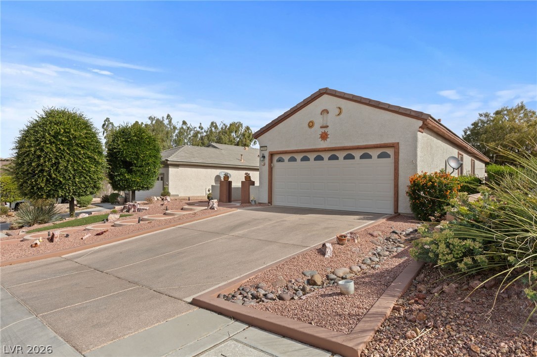 2556 Cosmic Dust Street Property Photo 4