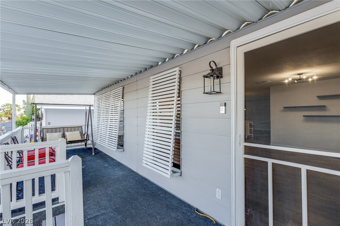 4557 Royal Ridge Boulevard Property Photo 4