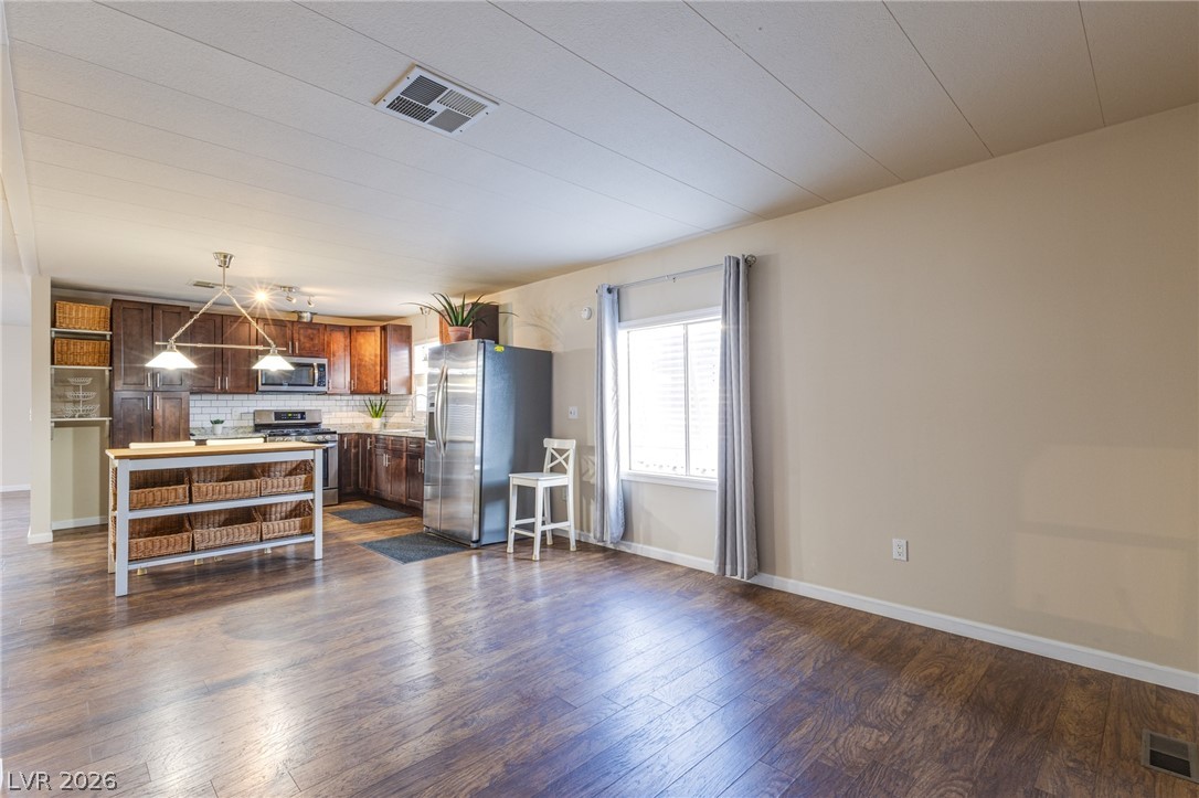4557 Royal Ridge Boulevard Property Photo 12