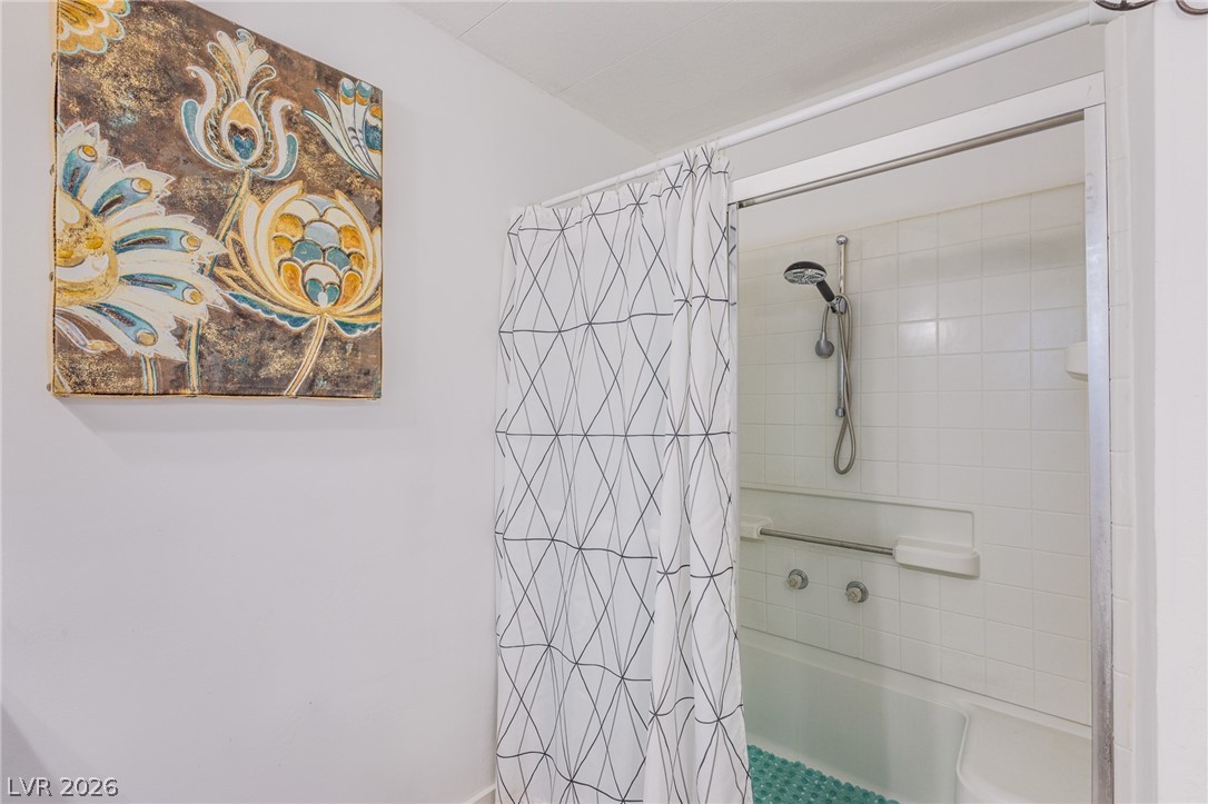 4557 Royal Ridge Boulevard Property Photo 23