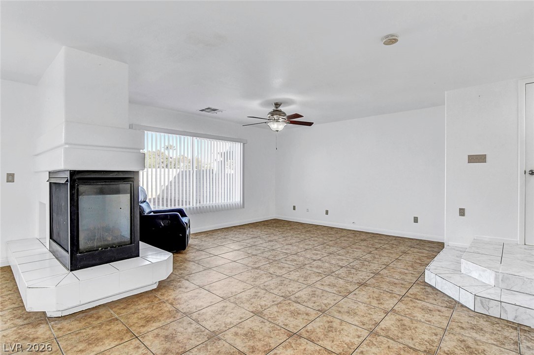 2770912 Property Photo 6