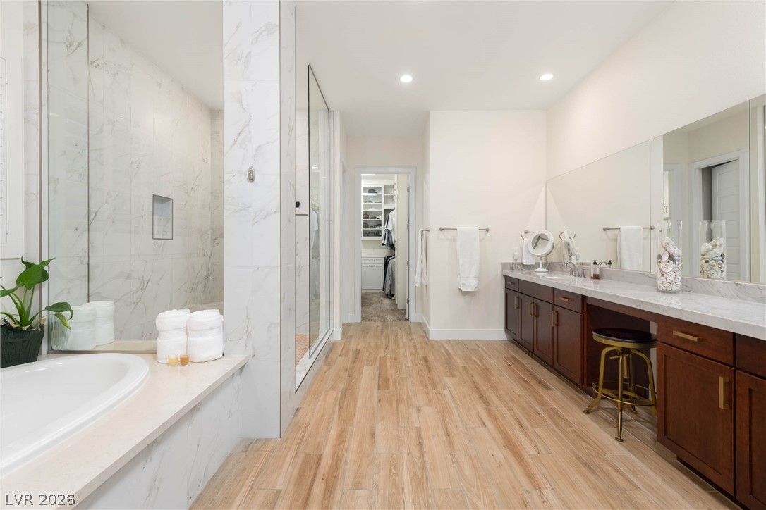 83 Basque Coast Street Property Photo 27