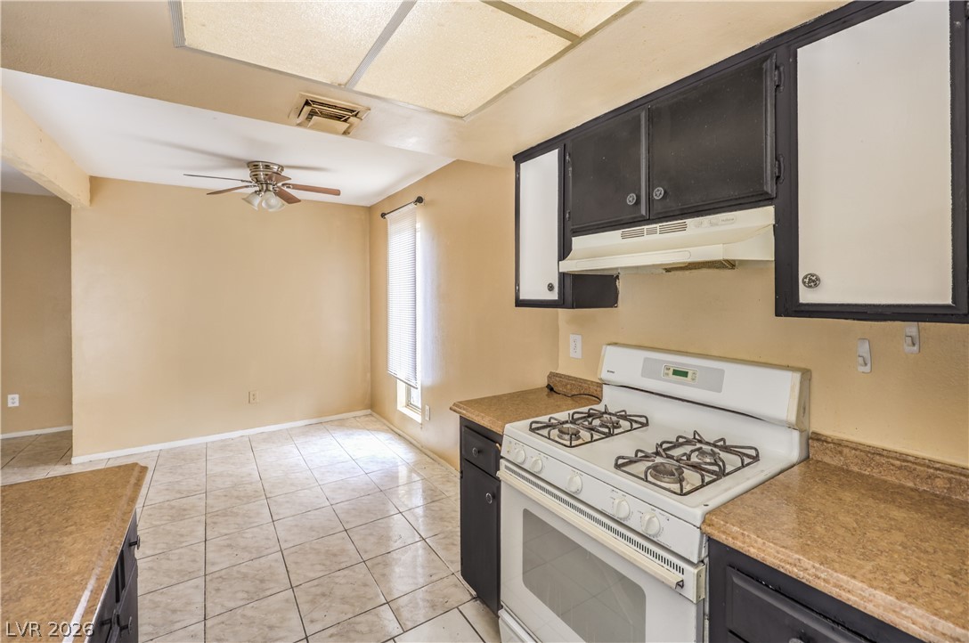1405 Vegas Valley Drive 213 Property Photo 12
