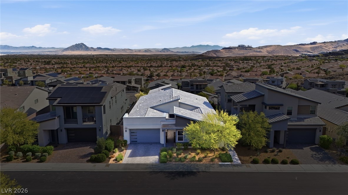 1988 Canyon Highlands Drive Property Photo 1