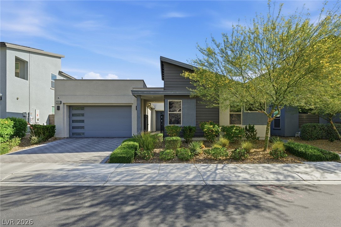 1988 Canyon Highlands Drive Property Photo 3