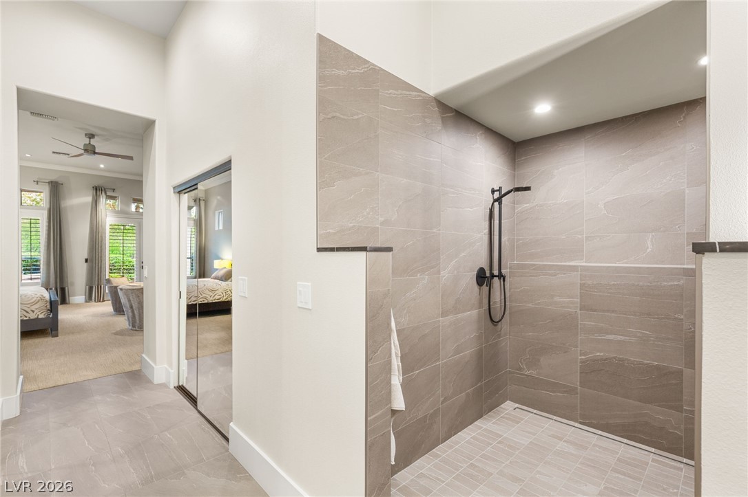 640 Canyon Greens Drive Property Photo 33
