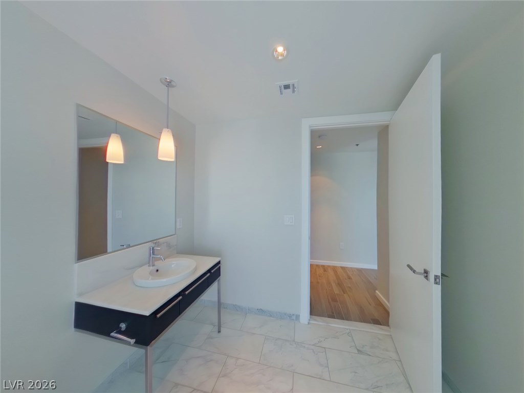 4471 Dean Martin Drive 2209 Property Photo 15