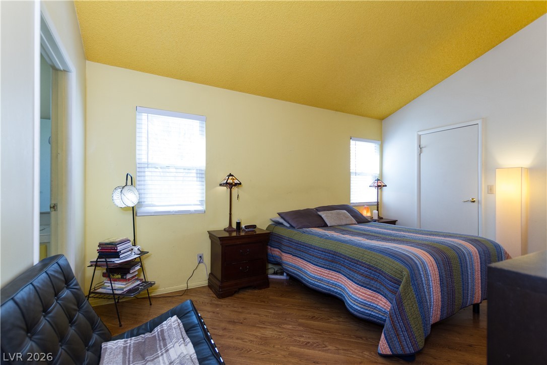 133 Coventry Circle Property Photo 8