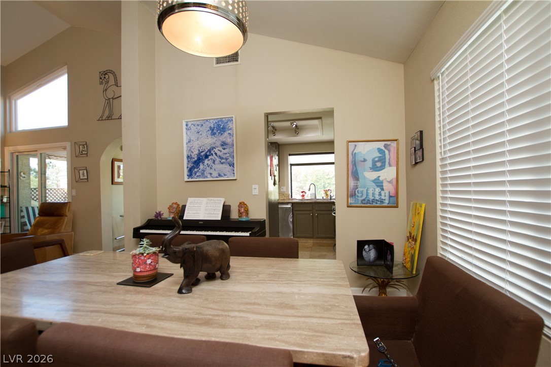 133 Coventry Circle Property Photo 34