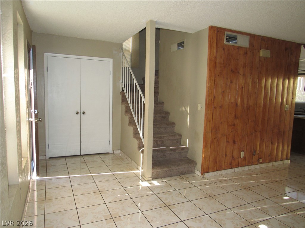 120 Bel Port Drive 121 Property Photo 2