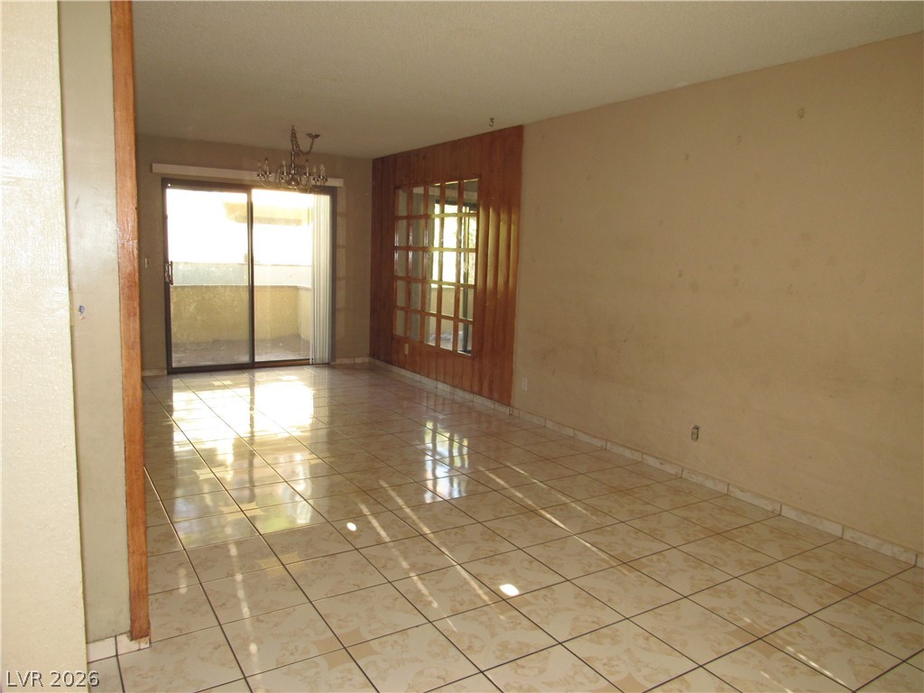 120 Bel Port Drive 121 Property Photo 4