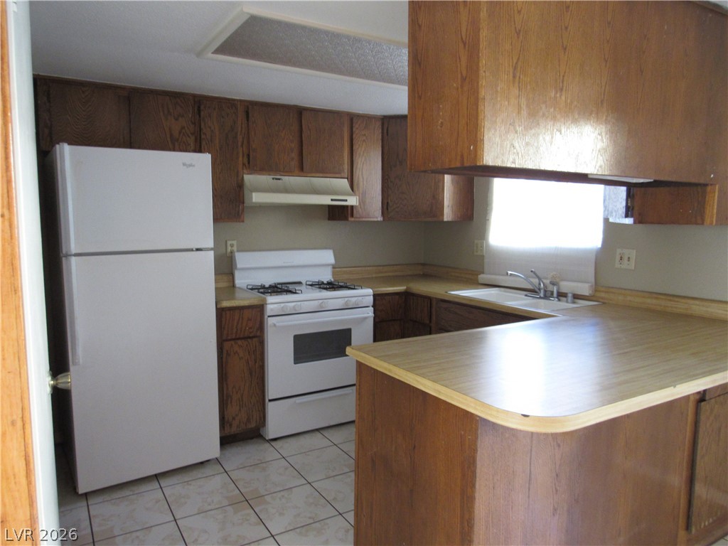 120 Bel Port Drive 121 Property Photo 6